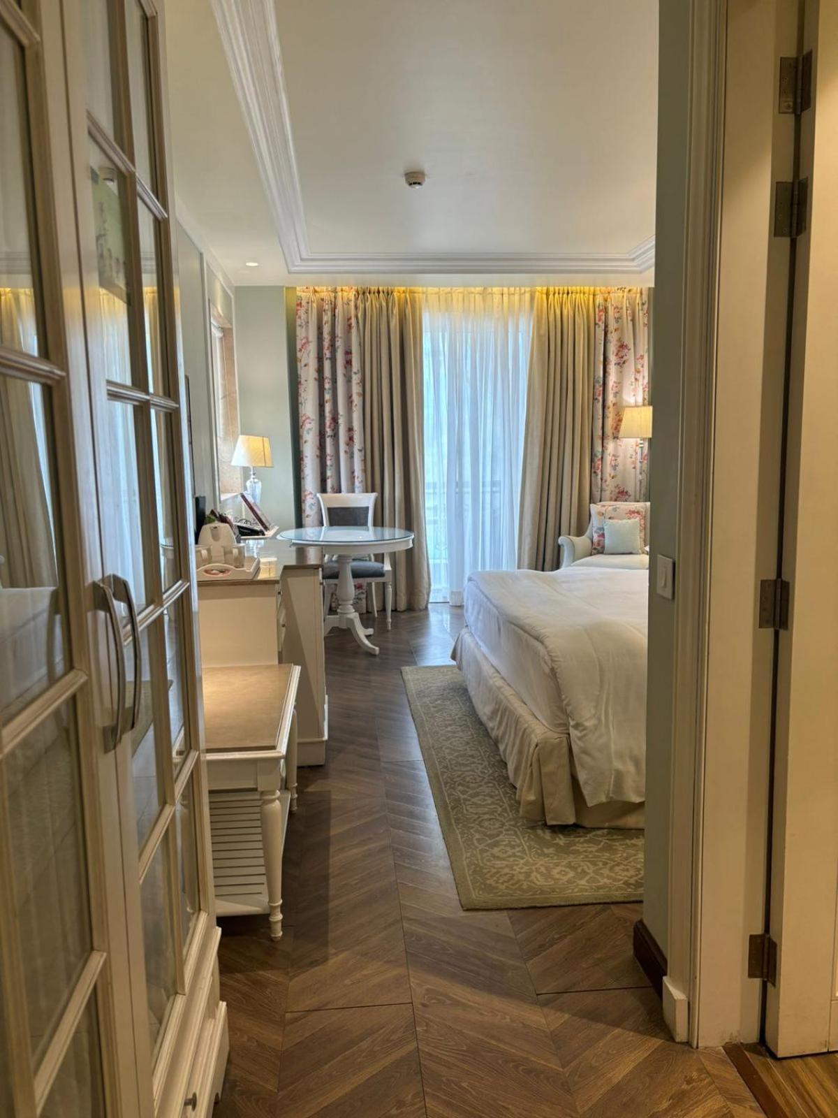 Welcomhotel By Itc Hotels, The Savoy, 5*